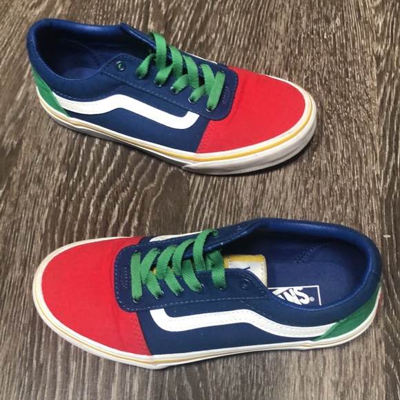 VANS Youth Ward Sneakers - Picture 2 of 7